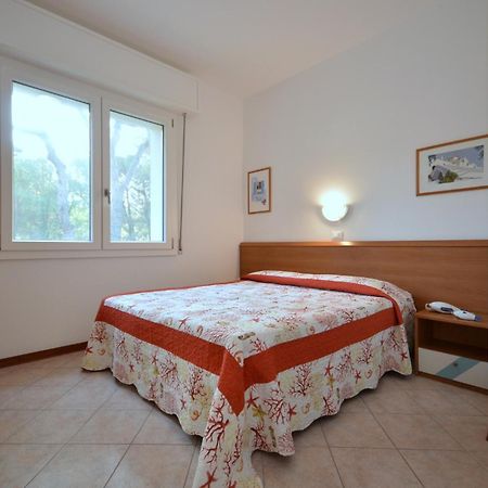 Villa Elisabeth Lignano Sabbiadoro Exterior foto
